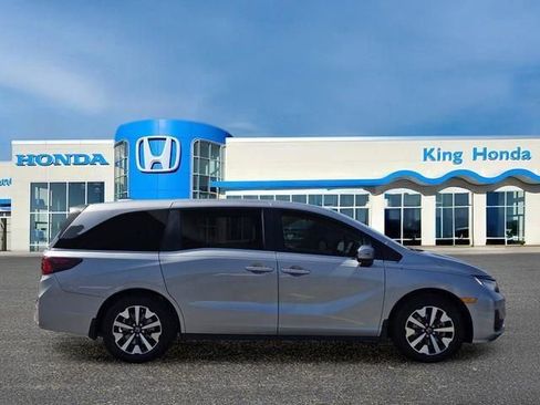 New 2026 Honda Odyssey EX-L image 6