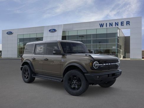 New 2025 Ford Bronco Outer Banks image 7