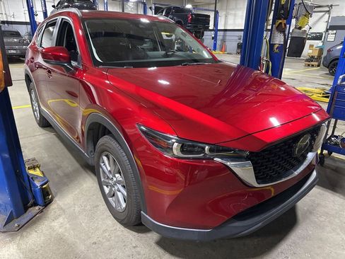 Certified 2023 MAZDA CX-5 AWD 2.5 S w/ Select Package image 3