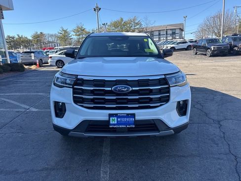 New 2026 Ford Explorer Active w/ Active Comfort Package image 2