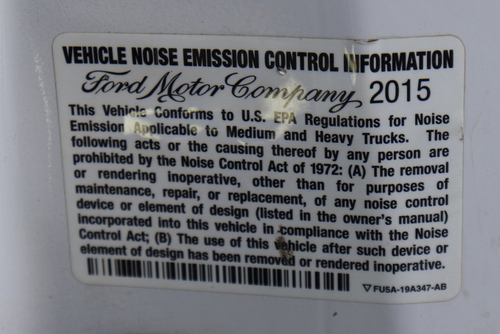 Used 2015 Ford F550 2WD Regular Cab Super Duty image 42