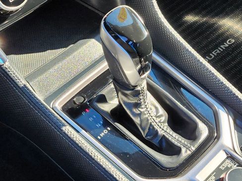 Used 2021 Subaru Forester Touring image 27