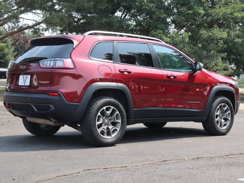 Used 2020 Jeep Cherokee Trailhawk w/ Cold Weather Group AWD/4WD image 5