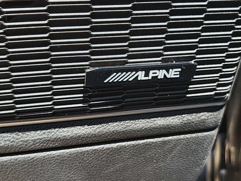 Used 2022 Jeep Grand Cherokee L Limited AWD/4WD image 25