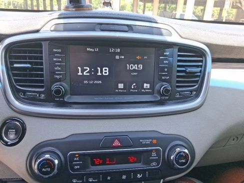 Used 2019 Kia Sorento EX w/ EX Touring Package FWD image 9