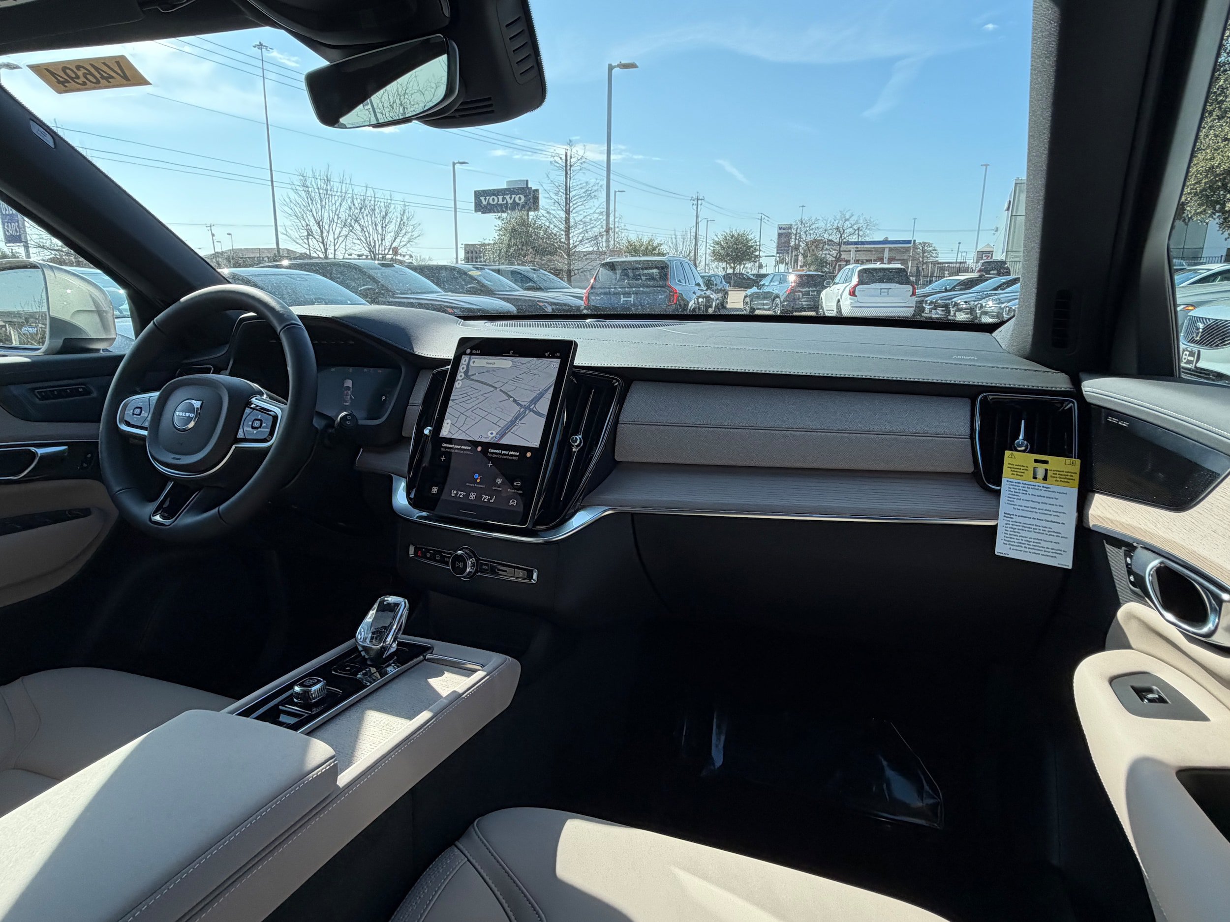 New 2026 Volvo XC90 T8 Plus w/ Protection Package Premier AWD/4WD image 10