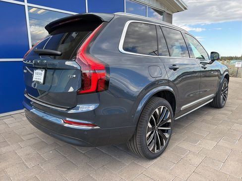 New 2026 Volvo XC90 T8 Ultra w/ Protection Package Premier AWD/4WD image 7