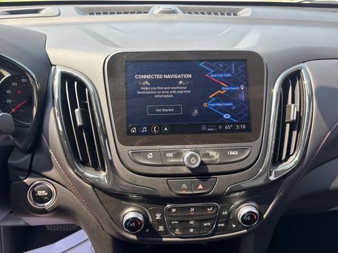 Used 2022 Chevrolet Equinox RS w/ Infotainment Package image 25