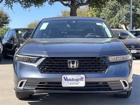 New 2025 Honda Accord Touring image 7