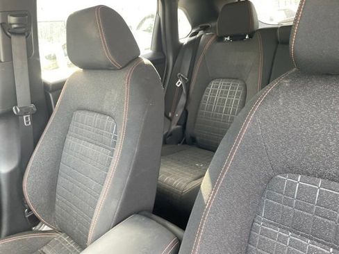 Used 2025 Honda HR-V Sport image 12