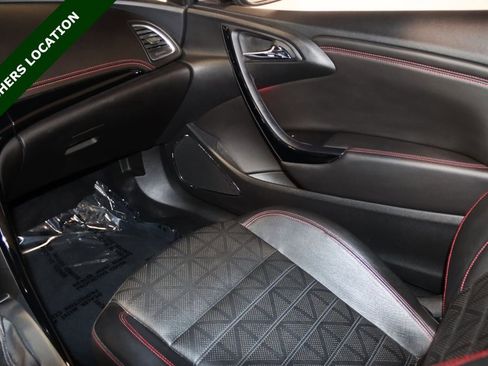 Used 2018 Buick Cascada Sport Touring w/ Dark Effects Package FWD image 50