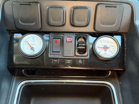 Used 2017 Chevrolet Silverado 3500 LTZ w/ Duramax Plus Package image 21