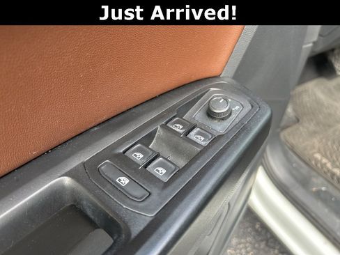 Used 2021 Volkswagen Atlas SE image 12