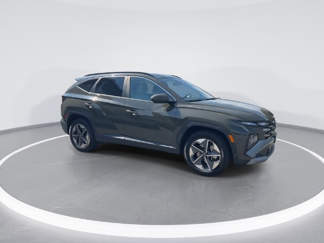 Certified 2025 Hyundai Tucson SEL FWD image 2