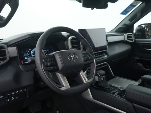 Used 2025 Toyota Sequoia Limited image 27