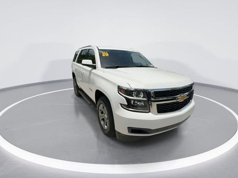 Used 2020 Chevrolet Tahoe LS RWD image 2