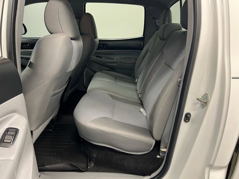 Used 2014 Toyota Tacoma 4x4 Double Cab w/ TRD Off-Road Package image 7