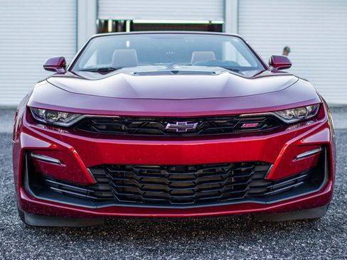 Used 2021 Chevrolet Camaro SS image 13