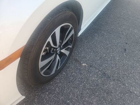 Used 2018 Honda Odyssey Elite image 8
