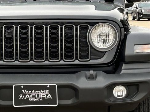 Used 2026 Jeep Wrangler Sport image 8