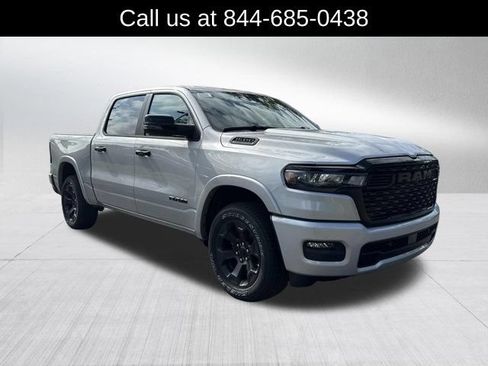 New 2026 RAM 1500 4x4 Crew Cab image 3