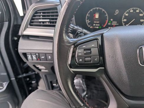 Used 2025 Honda Odyssey Sport-L image 14