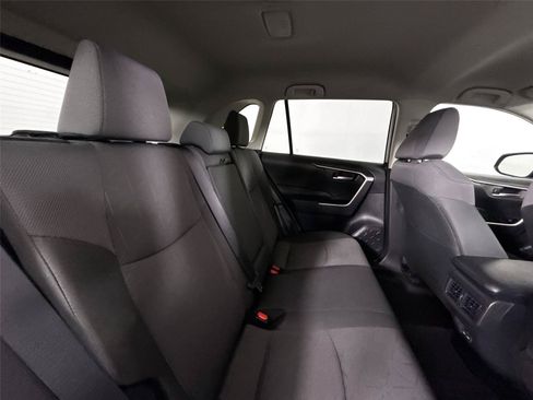 Certified 2025 Toyota RAV4 XLE AWD/4WD image 40