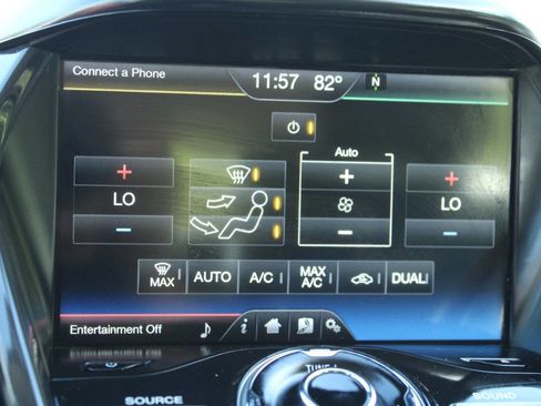 Used 2015 Ford C-MAX SEL w/ Equipment Group 302A FWD image 32