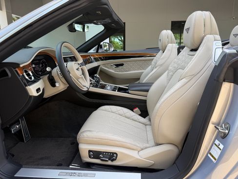Used 2020 Bentley Continental GT V8 AWD/4WD image 19