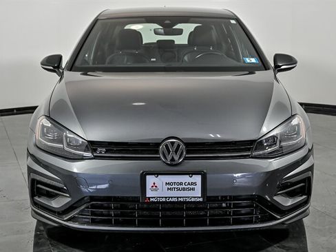Used 2018 Volkswagen Golf 4-Door AWD/4WD image 4