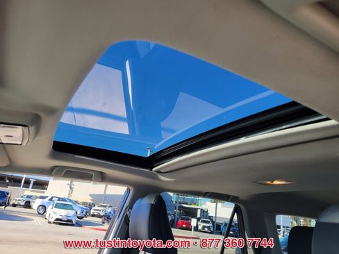 Certified 2021 Toyota 4Runner SR5 Premium w/ Moonroof Package image 17