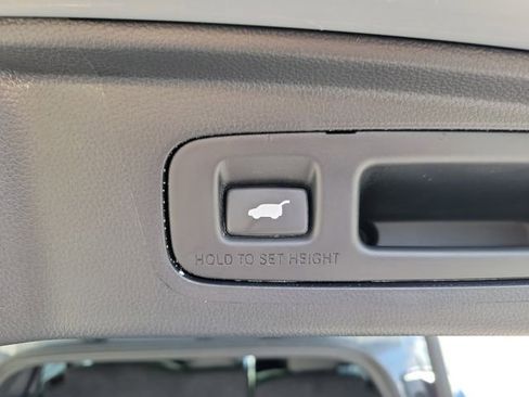 Used 2025 Honda CR-V Sport-L image 11