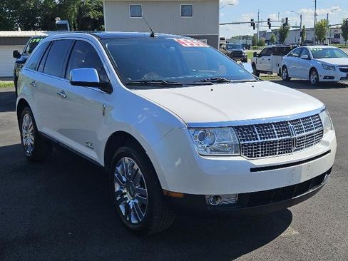 Used 2009 Lincoln MKX AWD image 3