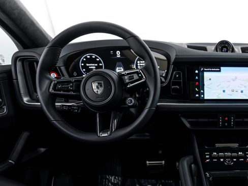 New 2026 Porsche Cayenne Turbo image 14