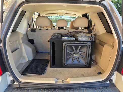 Used 2008 Ford Escape XLT image 14