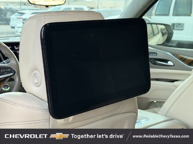 Used 2021 Cadillac Escalade Premium Luxury Platinum AWD/4WD image 39