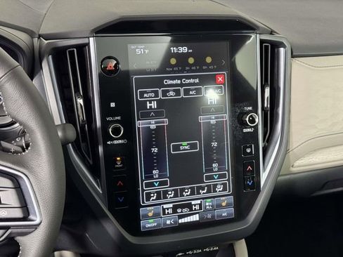 Certified 2025 Subaru Forester Limited image 28