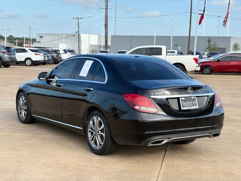 Used 2018 Mercedes-Benz C 300 Sedan image 8