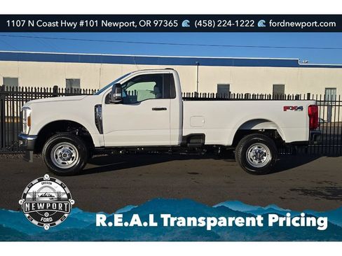 New 2026 Ford F250 XL w/ FX4 Off-Road Package AWD/4WD image 9