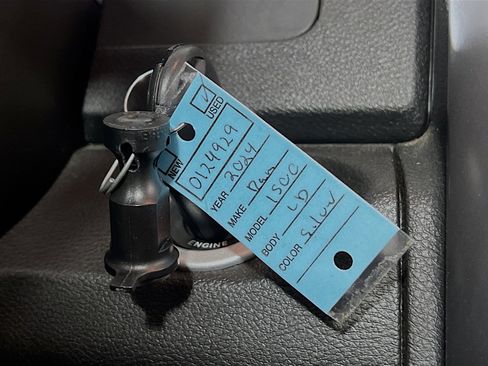 Used 2024 RAM 1500 Classic SLT image 35