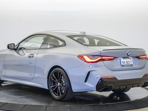 Used 2024 BMW M440i Coupe w/ Premium Package RWD image 2