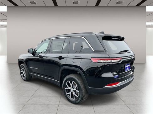 New 2025 Jeep Grand Cherokee Limited image 6