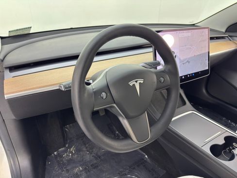 Used 2022 Tesla Model 3 Long Range image 13