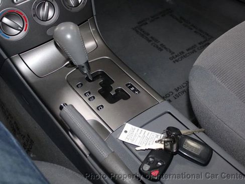 Used 2003 MAZDA MAZDA6 i image 19