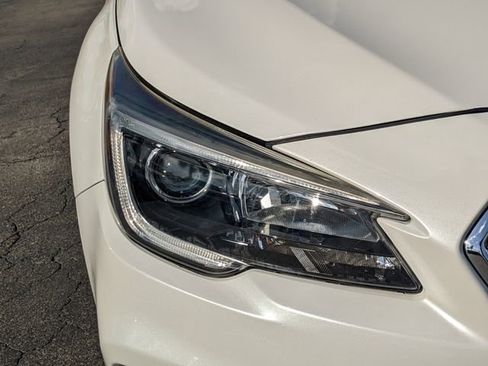 Used 2018 Subaru Outback 2.5i Premium image 7