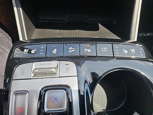 Certified 2023 Hyundai Tucson Limited AWD/4WD image 21