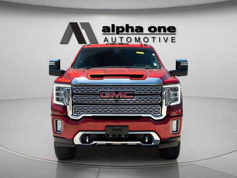 Used 2021 GMC Sierra 2500 Denali w/ Denali Ultimate Package AWD/4WD image 2