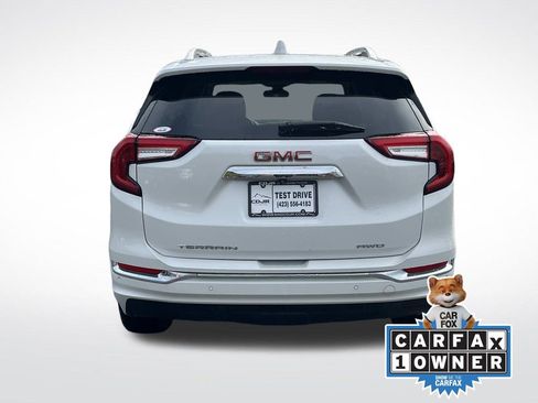 Used 2024 GMC Terrain Denali w/ Denali Premium Package image 4