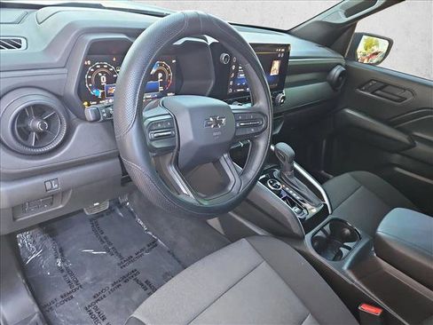 Used 2025 Chevrolet Colorado Trail Boss AWD/4WD image 12