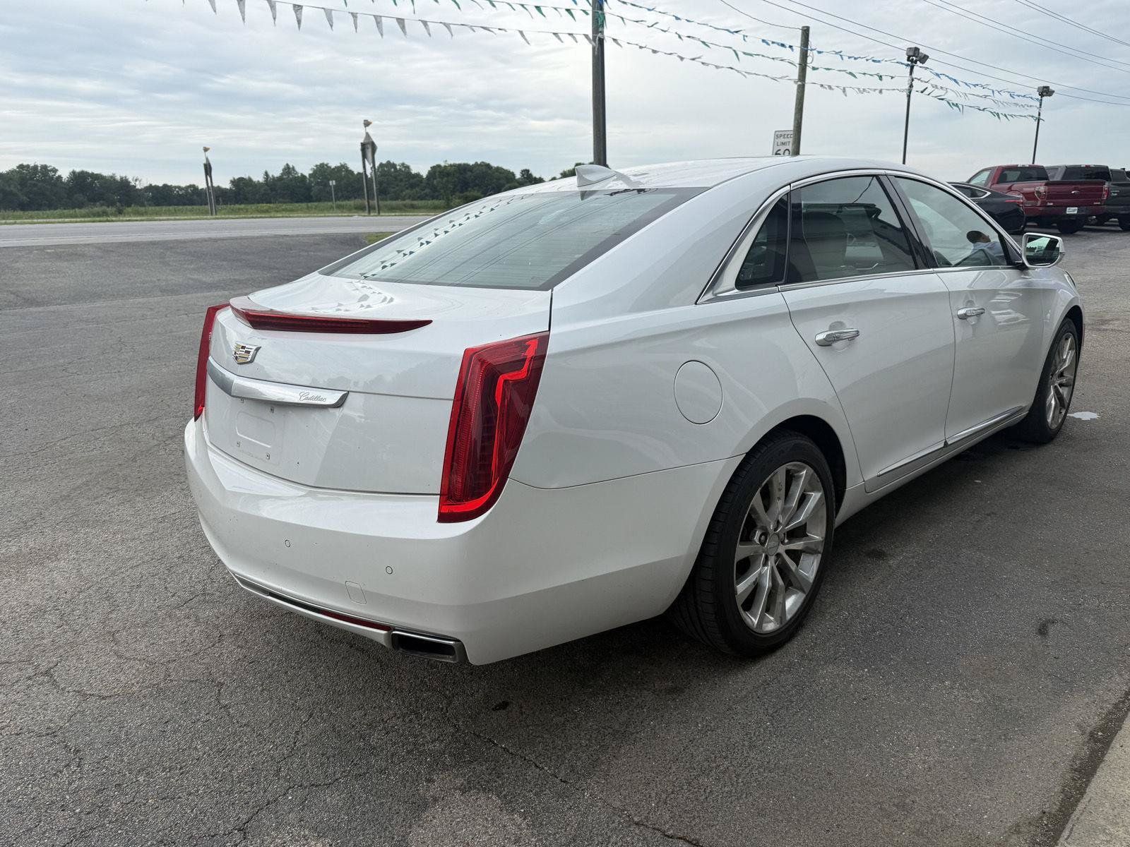 Used 2016 Cadillac XTS Premium FWD image 6